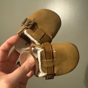 Old Navy Tan Kids Moccasin Shoes